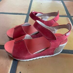 Onfoot sandals